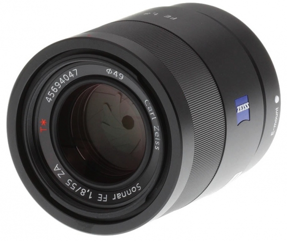 Sony Sonnar T* FE 55mm f/1.8 ZA | Online & In-Store