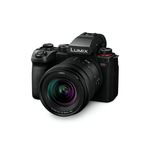 Panasonic LUMIX S5II + LUMIX S 20-60mm F3.5-5.6 + LUMIX S 50mm F1.8