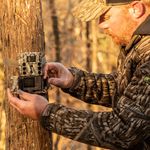 Bushnell CORE™ DS-4K NO GLOW TRAIL CAMERA