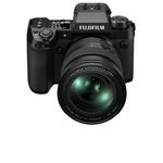 Fujifilm X-H2 + XF 16-80mm F4 R OIS WR