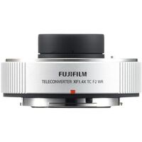 Fujifilm XF 200mm F2 R LM OIS WR + 1.4x teleconverter