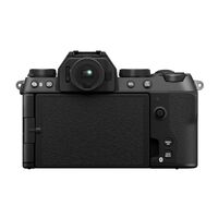 Fujifilm X-S20 + XC 15-45mm F3.5-5.6 OIS PZ