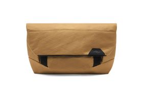 Peak Design Field Pouch V2 (Coyote)