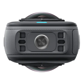 Insta360 X5