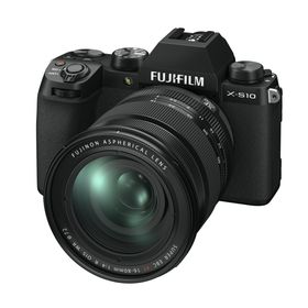 Fujifilm X-S10 + XF 16-80mm f/4 R OIS WR