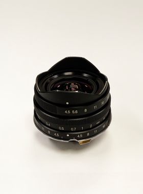 Voigtlander 15mm f4.5 M Series