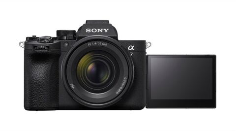 Sony Alpha 7 V (ILCE-7M5) Full-Frame Mirrorless Camera with 33MP, AI Autofocus and 4K 120p Video