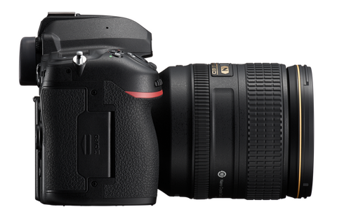Nikon D780