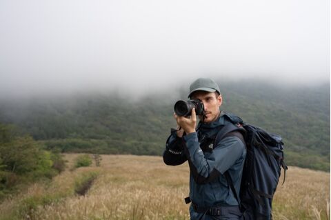 Sony Alpha 7 V (ILCE-7M5) Full-Frame Mirrorless Camera with 33MP, AI Autofocus and 4K 120p Video