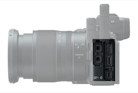 Nikon Z 7II + Z 24-70mm f/4 S