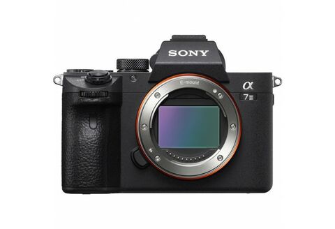 Sony A7 MKIII + FE 28-70mm OSS