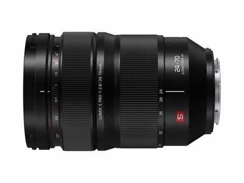 Panasonic LUMIX S PRO 24-70mm F2.8