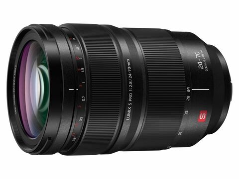 Panasonic LUMIX S PRO 24-70mm F2.8