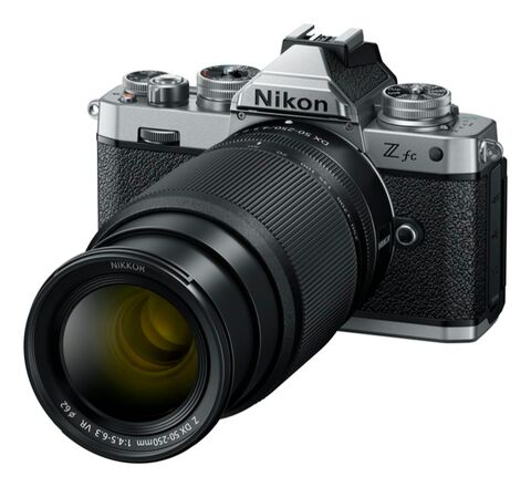 Nikon Z fc + Z DX 16-50mm f/3.5-6.3 + Z DX 50-250mm f/4.5-6.3
