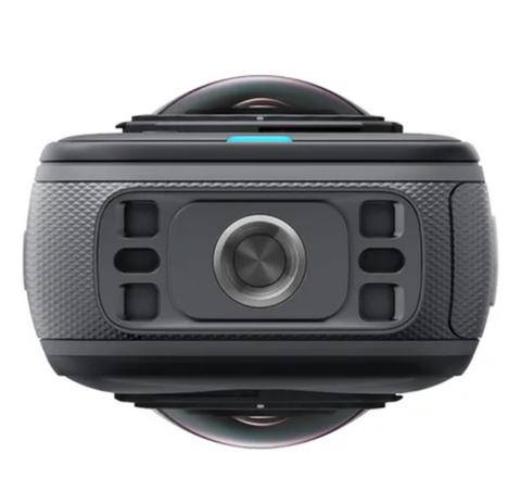 Insta360 X5