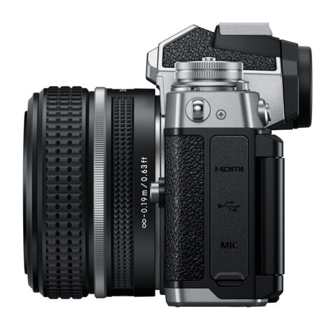 Nikon Z 28mm f/2.8 SE