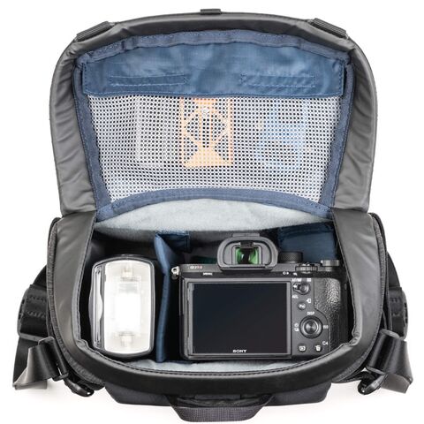 Think Tank SpeedTop Crossbody 10