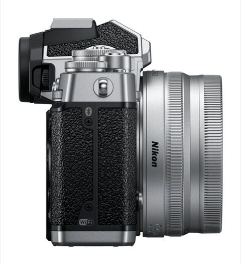 Nikon Z fc + Z DX 16-50mm f/3.5-6.3 VR