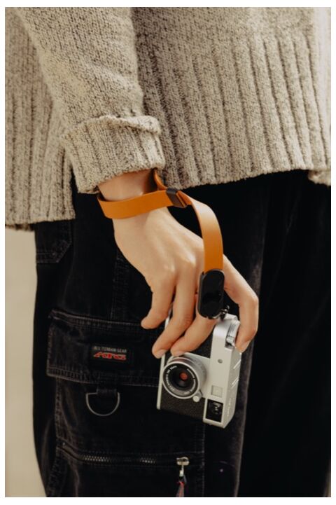 Peak Design Cuff Leather (Amber)